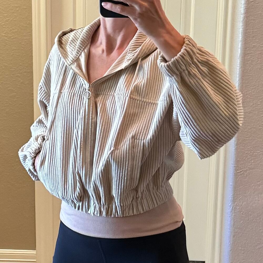 Altard State Cropped Corduroy Hooded Jacket Zipper Front Light Tan Beige Medium - Picture 6 of 9